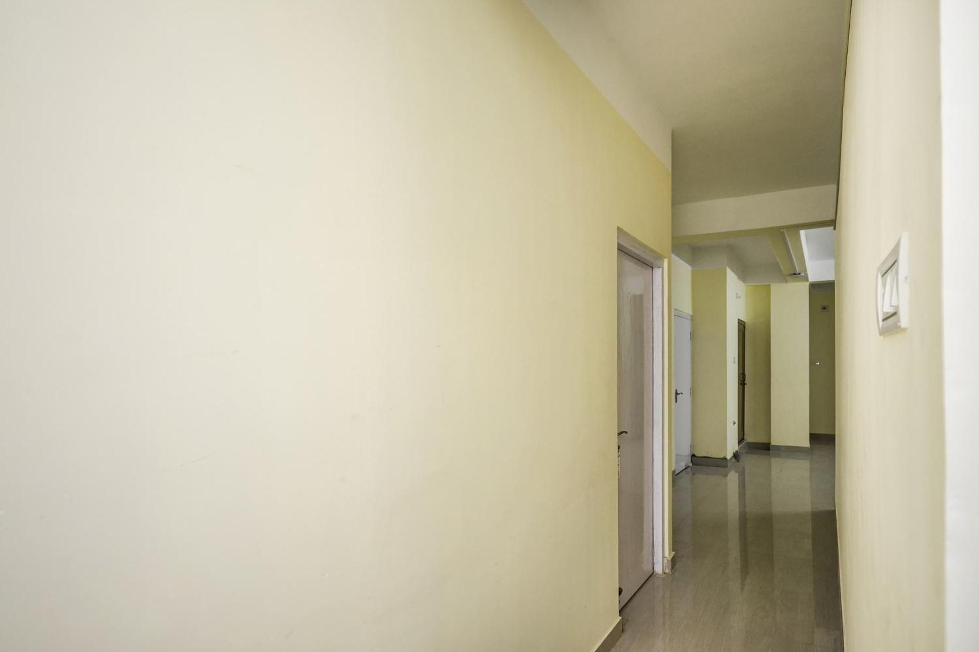 Hotel O Bimal Residency Dispur Esterno foto